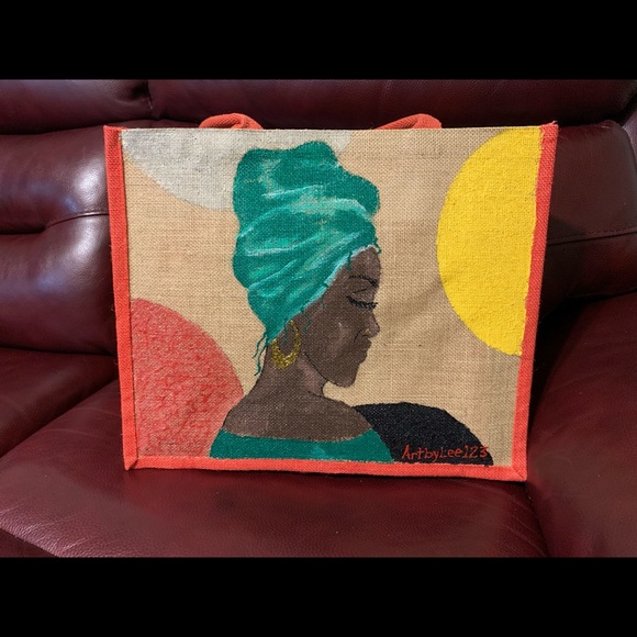 Burlap Tote “Circles Around Her” Hand Painted by Lee for Artbylee123 - Picture 4 of 5